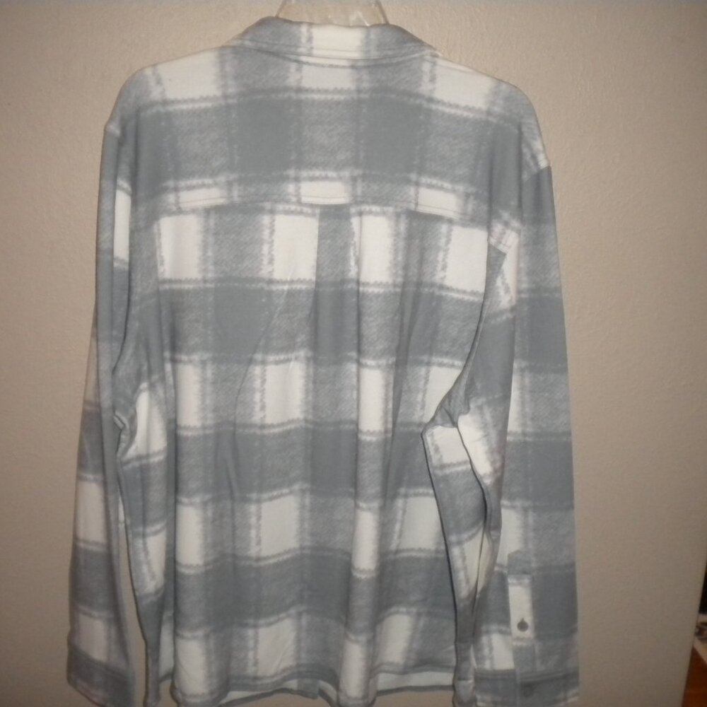 32 Degrees Women's Plus Size 2X Pristine Gray Soft Long Sleeve Shirt NWT - Picture 6 of 6